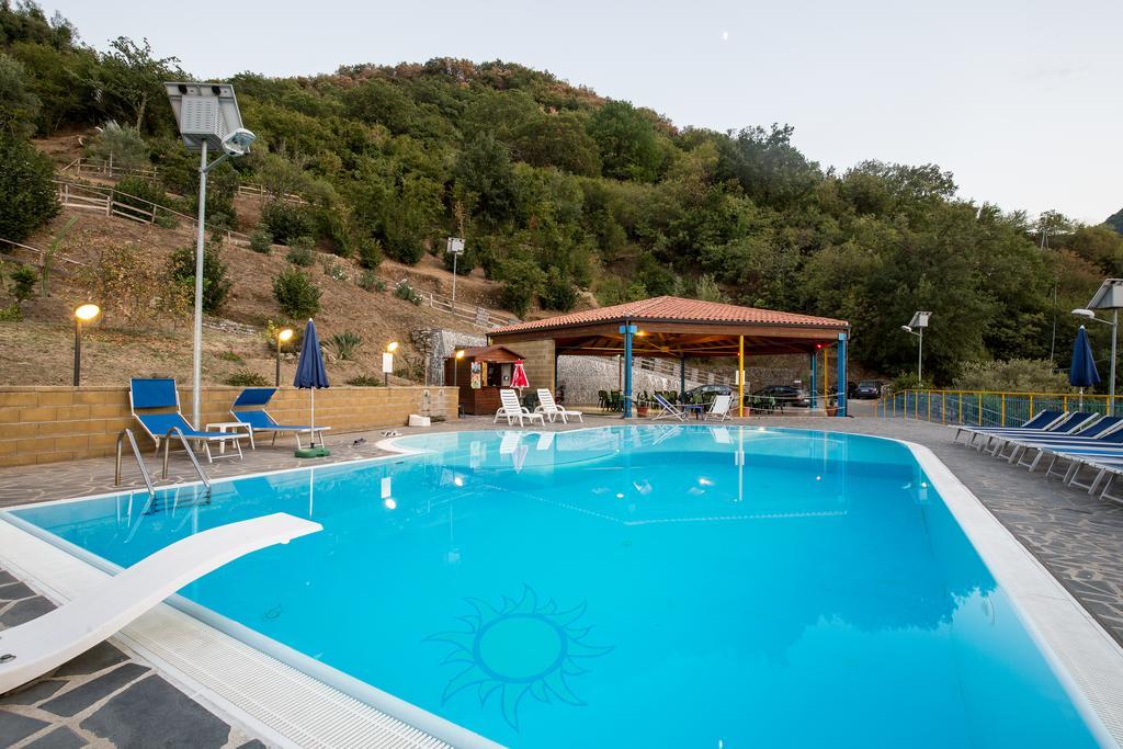 Turismo Rurale Il Sole Vila Sant'Angelo di Brolo Exterior foto
