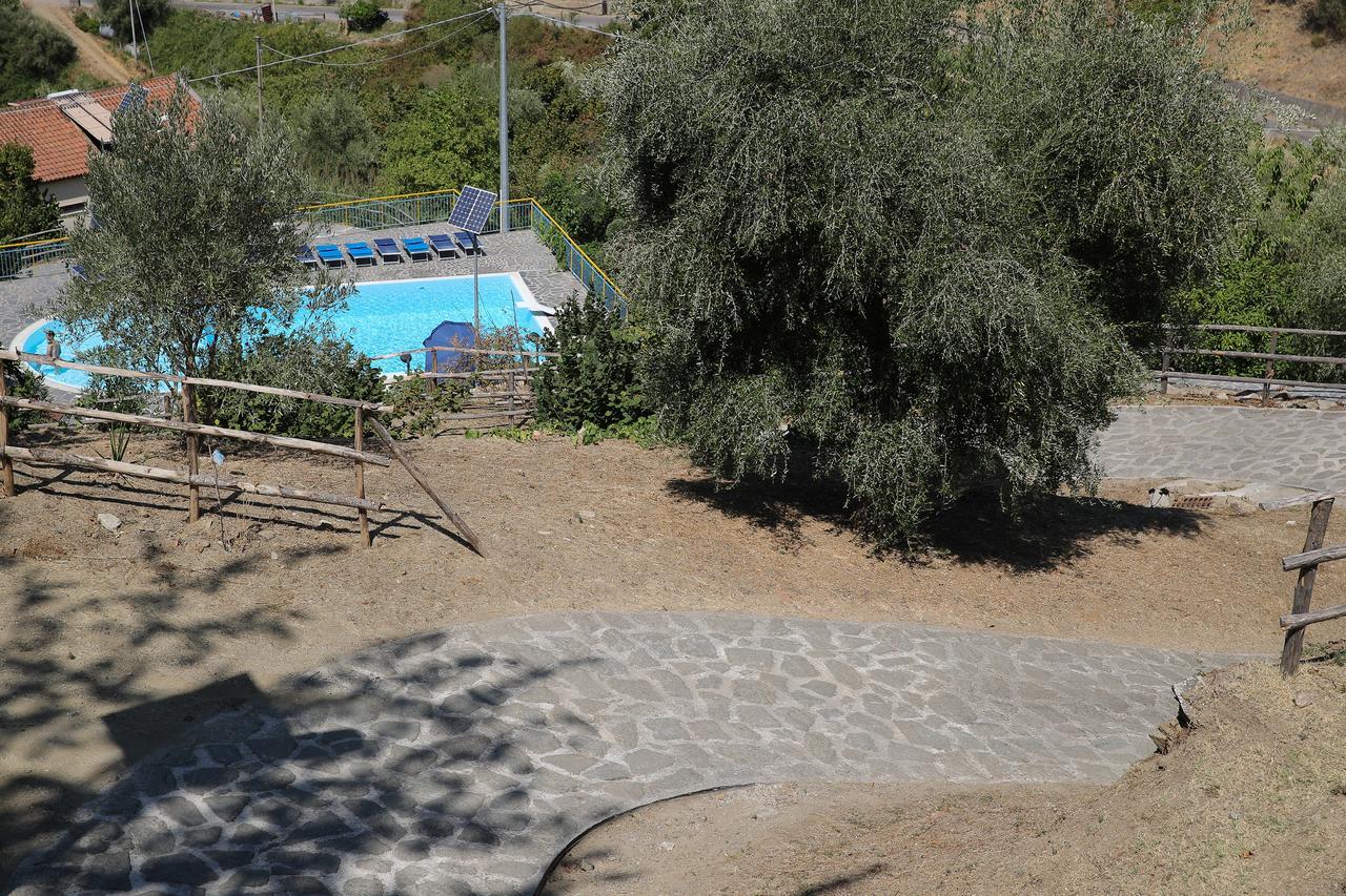Turismo Rurale Il Sole Vila Sant'Angelo di Brolo Exterior foto